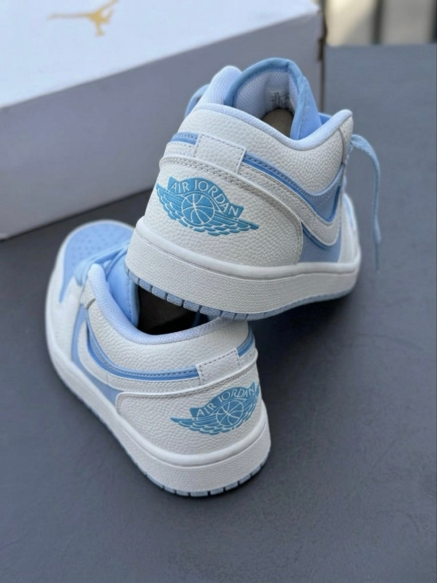 Air Jordan 1 Low “University Blue” – Classic UNC-Inspired Style