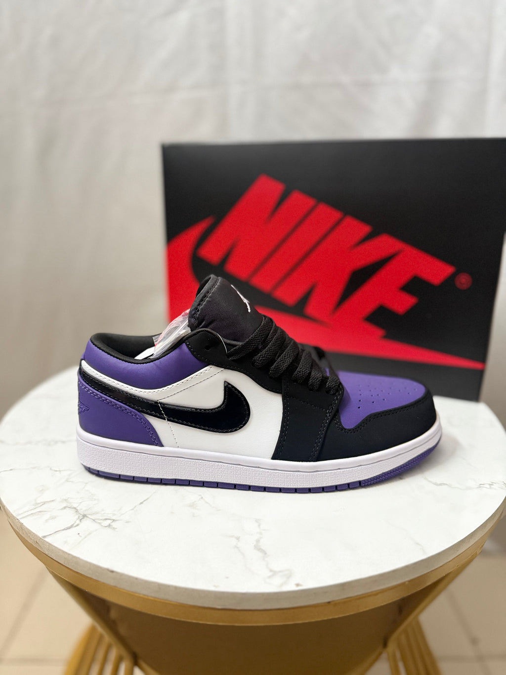 Air Jordan 1 Mid Court Purple