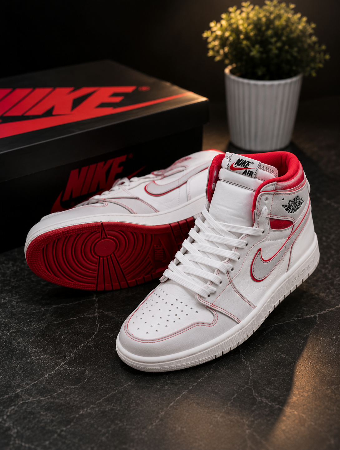 Air Jordan 1 Retro High OG “Phantom Gym Red”