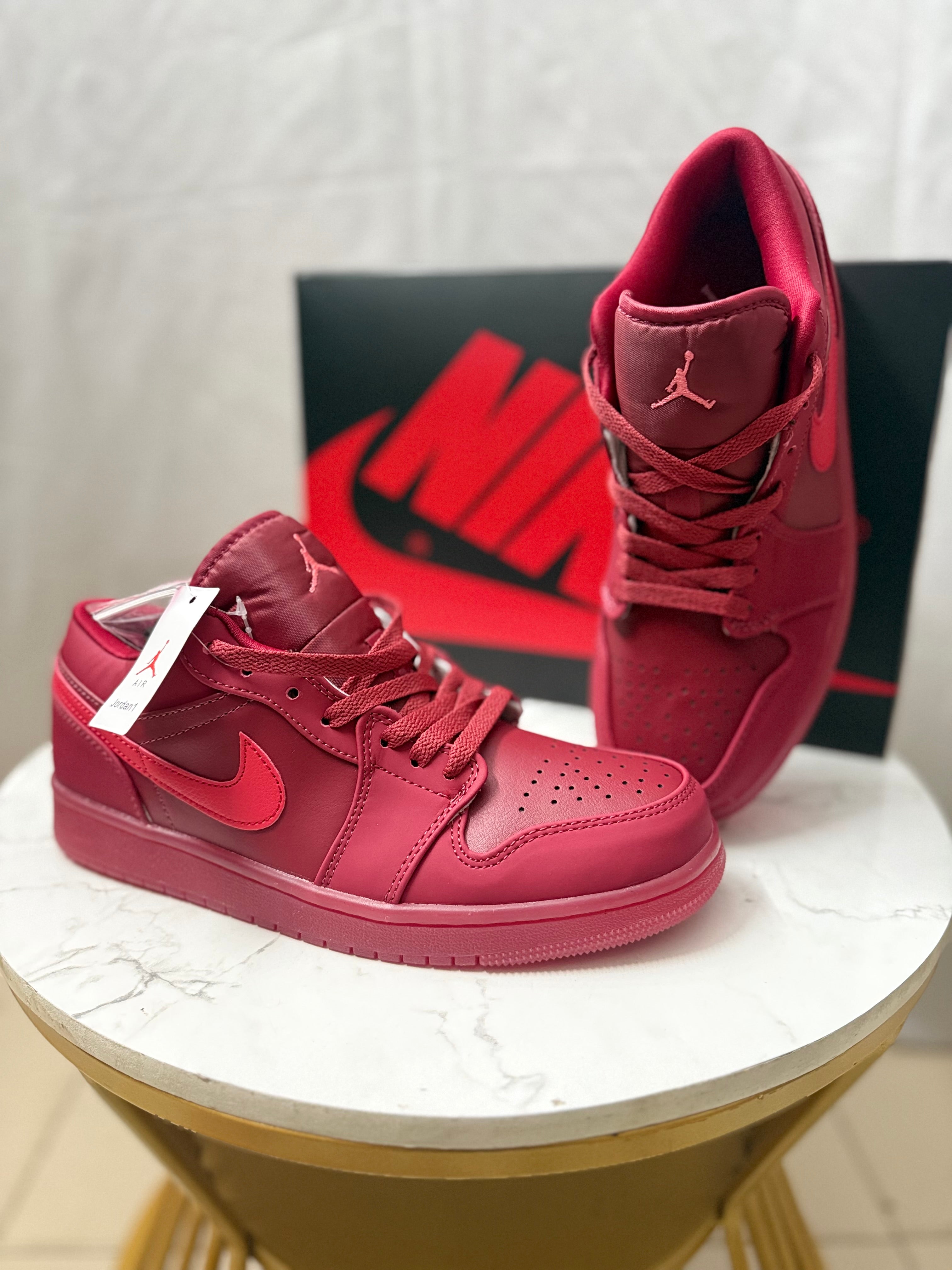 Air Jordan 1 Low Triple Red Premium Edition