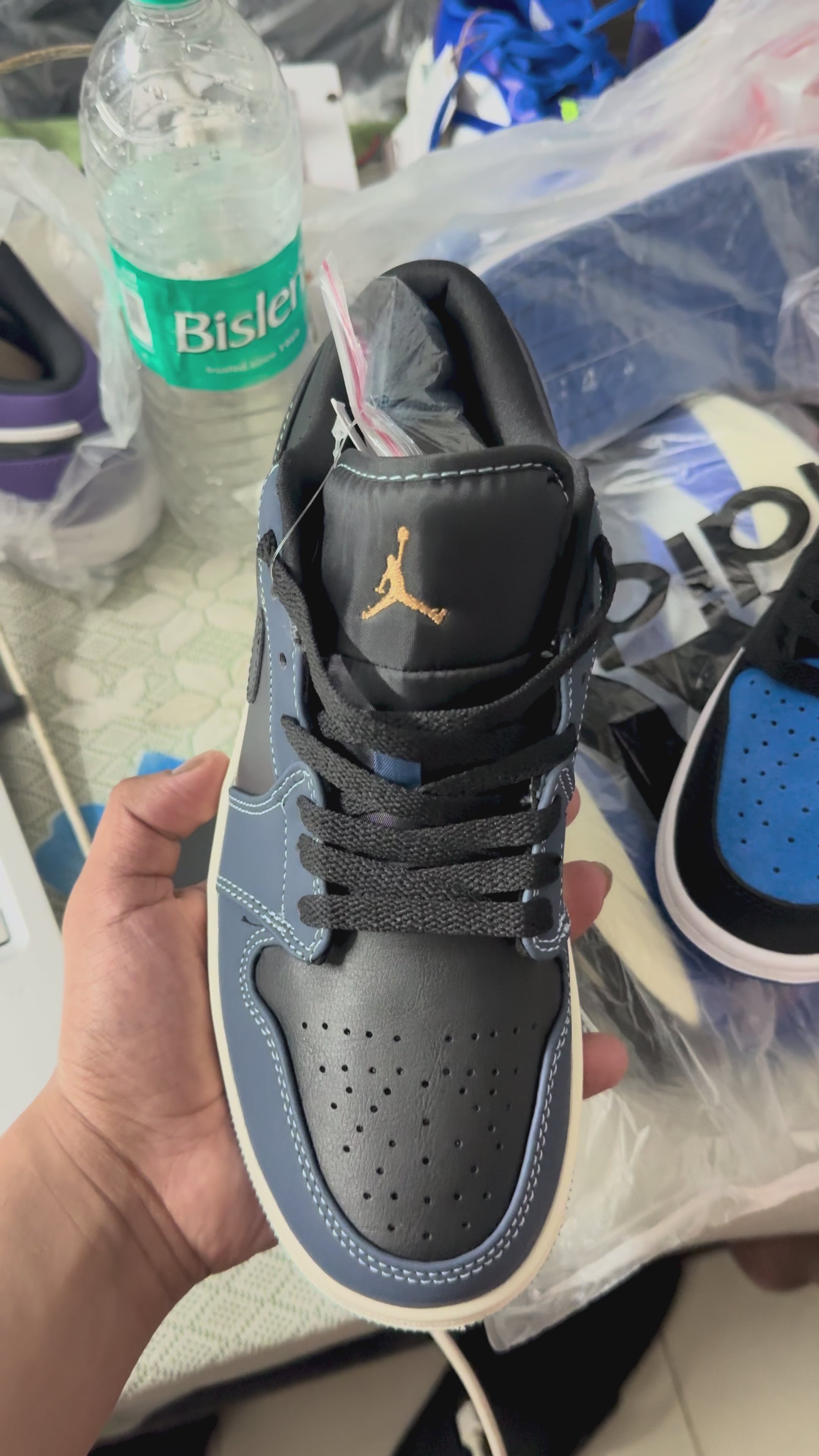 Air Jordan 1 Low SE “Black Dark Obsidian Snakeskin”